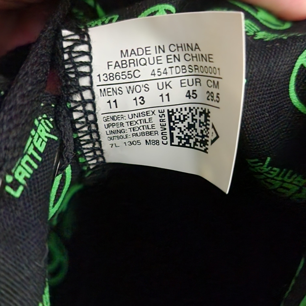 Rare Green Lantern Converse size 11 mens - Picture 2 of 2